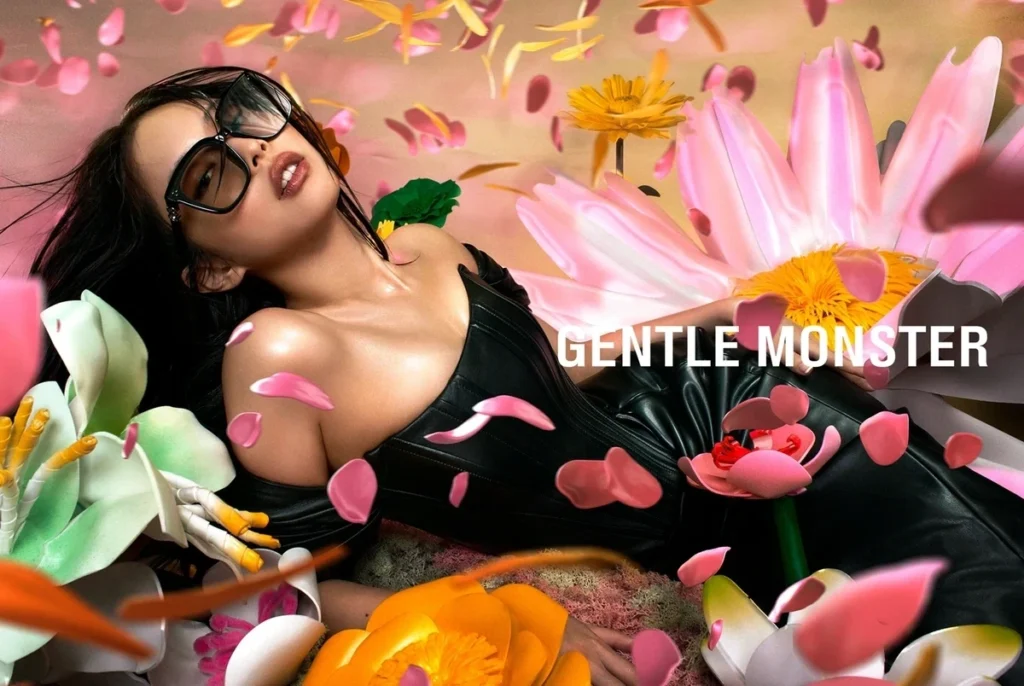 JENTLE GARDENのキャンペーンで黒いサングラスを掛けたジェニーさん